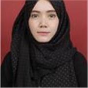 A marketing researcher and university lecturer with 8 years of experience in academia and 5 years in industry