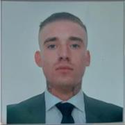 Entrenador personal titulado en alto rendimiento deportivo, Muay Thai, meditación y yoga nidra