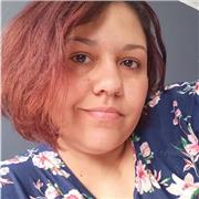 Profesora de español y arte dicta cursos a todas las edades