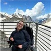 Laureata in Psicologia, offro servizio di aiuto compiti per tutte le età (elementari, medie, superiori). Sono simpatica e paziente