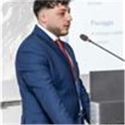 Studente laureato triennale in ingegneria , impartisce lezioni per matematica e fisica al liceo e anche per la triennale all’università