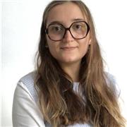Diplômée d’un master à Sciences Po Rennes, je souhaite donner des cours aux élèves qui en ont besoin !