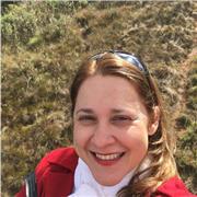 Professora há mais de 25 anos. Trabaelhei por 2 anos na Creche Carochinha da USP de Ribeirão Preto