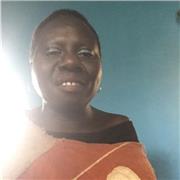 Laureata in filosofia, particolarmente portata per persone diversamente abili, carattere solare, ha svolto una tesi di laurea sugli ausili informatici a vantaggio della indipendenza della persona