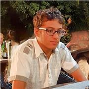 Étudiant 19 ans français, trilingue, à l'université de Toulouse III Chimie à la prochaine rentree, souhaite donner cours de maths