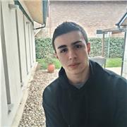 Graduado del bavhillerato de ciencias y actual estudiante de fisicas se ofrece a enseñar a sus alumnos de la eso y bachillerato Matematicas y fisica