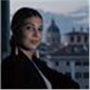 Docente impartisce lezioni di Italiano per scuola media e liceo, con supporto per compiti, verifiche e approfondimento