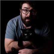 Laureato in Storia Moderna impartisce ripetizioni di storia per alunni e alunne delle scuole elementari, medie e superiori