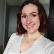 Cours de soutien, aide aux devoirs, préparation aux examens. Je peux également accompagner dans d'autres matières scolaires