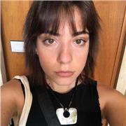 Laureanda in Filosofia, ho frequentato un anno di Ingegneria, molto brava nelle materie sia umanistiche sia scientifiche