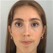 Étudiante en 1ère année de médecine je propose des cours particuliers