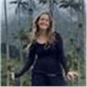 I am a native English speaker with a passion for helping people achieve their goal of becoming fluent in English!  