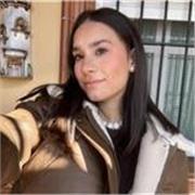 Como una persona responsable y con facilidad para tratar con niños. Me encantaría dar clases a primaria 