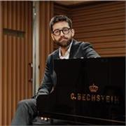 Diplomato in pianoforte al Conservatorio  G.Verdi  di Milano, impartisco lezioni private personalizzate in base sulle tue esigenze