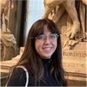 Profesora de Inglés, con el titulo C1 de Cambridge English. Ofrezco clases de inglés presenciales en Murcia y online.