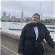 Profesora de inglés con experiencia en Reino Unido como Au pair y niñera durante un año con niños entre 2 y 10 años