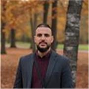 Arabischlehrer. Online-Unterricht möglich