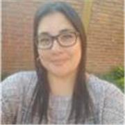 Profesora de inglés para niños de primaria. Educación general básica