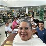 Maestra de español para infantes y adultos