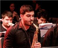 Saxo, Clarinete, Flauta, Jazz, Impro, Armonía moderna, etc. Graduado en Musikene (Conservatorio Superior de Música del País Vasco)