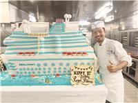 I am a pastry chef with hospitality education background and international professional kitchen experiences