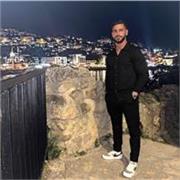 Englisch-Tutor Gentian Gjikolli/ 4 Jahre in Amerika gelebt m