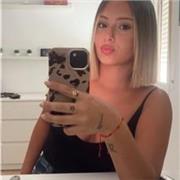 Profesora de apta para poder impartir todas las materias en un nivel básico e impartir inglés en un nivel más avanzado.