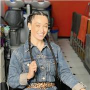 Me defino como una persona deportista desde pequeña, con un conocimiento alto en el fitness, con disciplina y trabajo constante