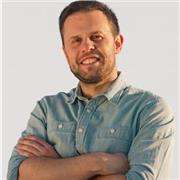 Profesor, formador de alto impacto, con MBA, impartiendo Marketing, Neuromarketing y Ventas para todo tipo de edades y personas