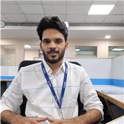 English tutor who can teach children with fun.