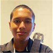 Tutor en iniciación musical teórica y practica de guitarra y bajo