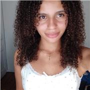 Professeure en visio donne des cours de soutien niveau collège et primaire