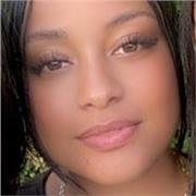 I’m a bubbly, creative tutor looking to give back to those who are passionate and developing their knowledge and skills.