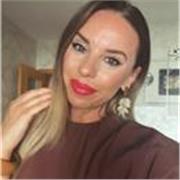 Hola!Me llamo Ioana y ofrezco clases de inglés para niños y niñas de primaria.Tengo buen nivel de inglés y experiencia con niños
