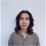 Laureata in informatica con una forte passione per la matematica.