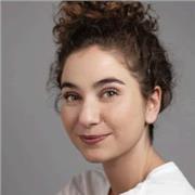 Profesora de Psicología, Teatro, Cine y talleres de redacción periodística para todos los niveles educativos. Clases de apoyo.