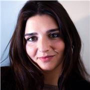 Laureata in Lettere offre lezioni private di italiano, italiano per stranieri, geografia, storia, latino, filosofia