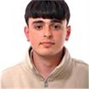 Tengo 6 años de experiencia en piano, por lo que me gustaría enseñar todo lo que he aprendido 