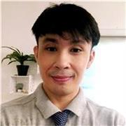 TEFL and TESOL certified online English tutor gives private English tutorials to children and adults
