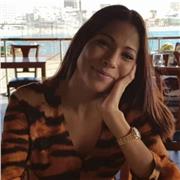 Soy traductora de español para personas que hablen inglés, alemán o francés