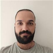 Soy graduado de pedagogía, terminando máster de orientación,  especializado en alumnado con necesidades especiales.