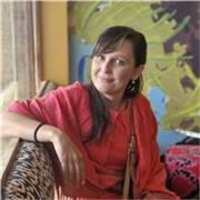 Professionally qualified South African English teacher with a Master’s degree and 13 years of classroom and online experience.