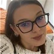 studentessa universitaria con diploma di maturità classica offre ripetizioni di varie materie