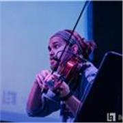 Profesor de Violín especializado en el Método Suzuki, con amplia experiencia en música clásica y popular.
