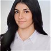 Chica joven que le encantaría ganar experiencia durante su carrera de magisterio de educación infantil. Alcalá de Henares 