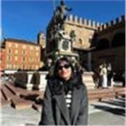 Metto a disposizione le mie competenze accademiche per lezioni private e supporto allo studio in linguistica e sociologia. Online.