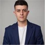 Técnico Superior en Mecatrónica Industrial, con amplia base en matemáticas, física y asignaturas técnicas.
