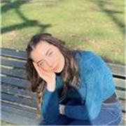 Ciao! Sono Valeria, se cerchi un figura che ti accompagni nello studio, sarei felice di aiutarti