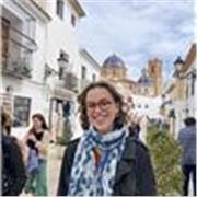 Graduada en Medicina, enseño asignaturas de ciencias (matemáticas, química, física, biología…) de cualquier nivel!
