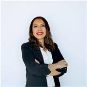 Maestra de historia para clases en línea de niños